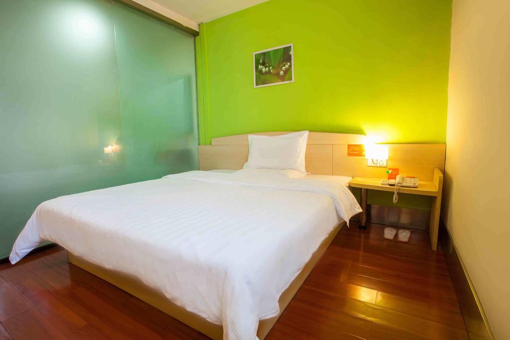 7Days Inn Zhuzhou Central Square Ruang foto