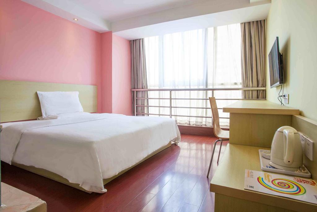 7Days Inn Zhuzhou Central Square Ruang foto