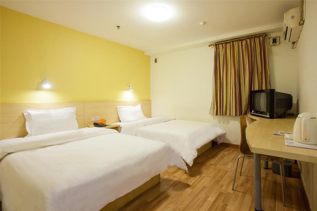 7Days Inn Zhuzhou Central Square Bagian luar foto